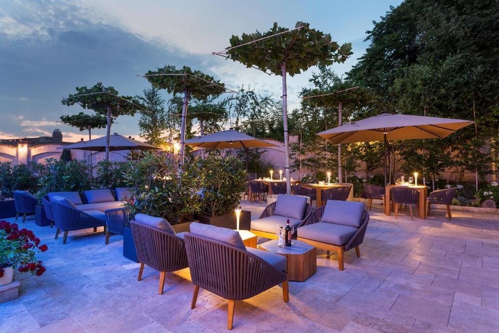 Suter Palace Heritage Boutique Hotel 12