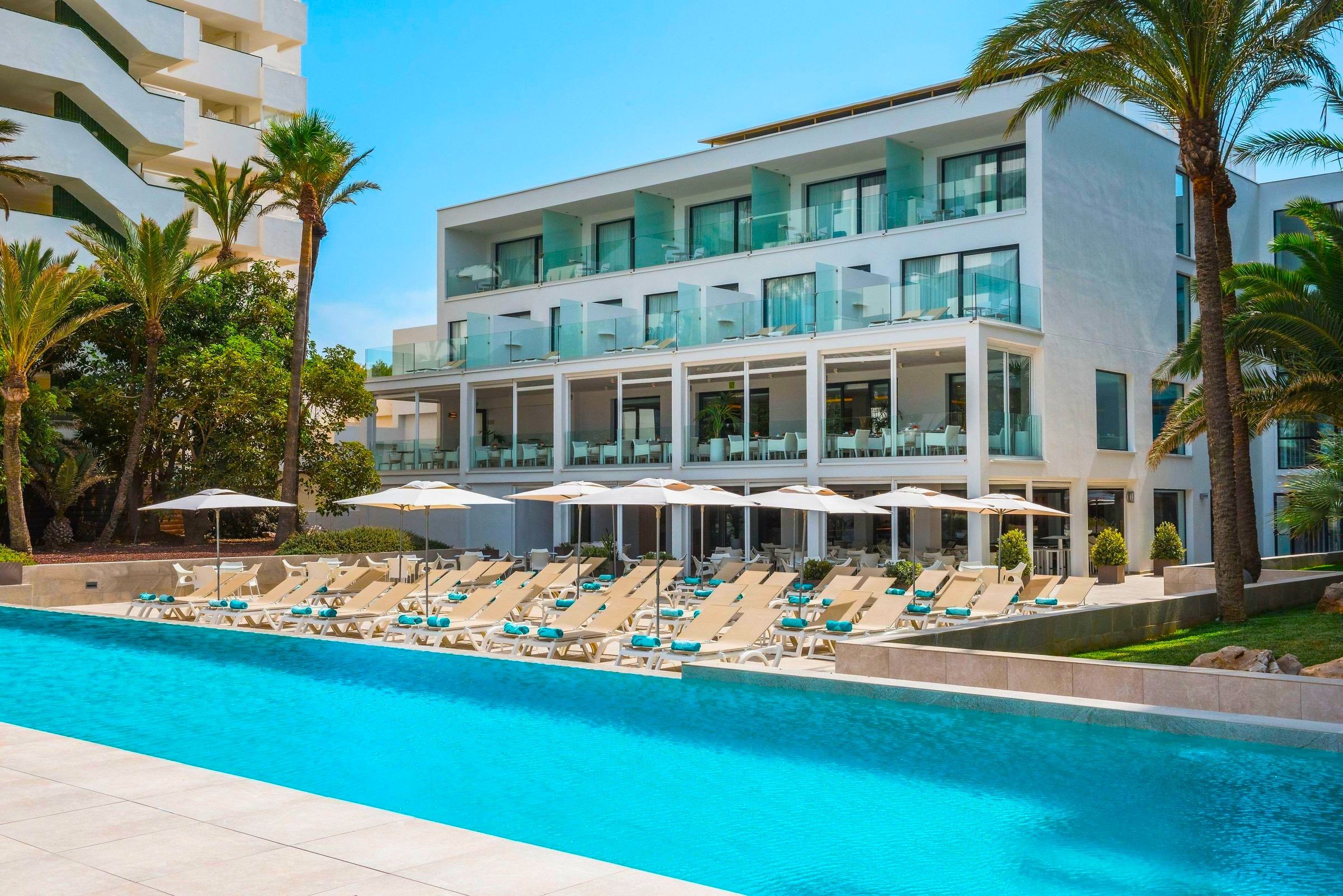 Iberostar Waves Cala Millor 16