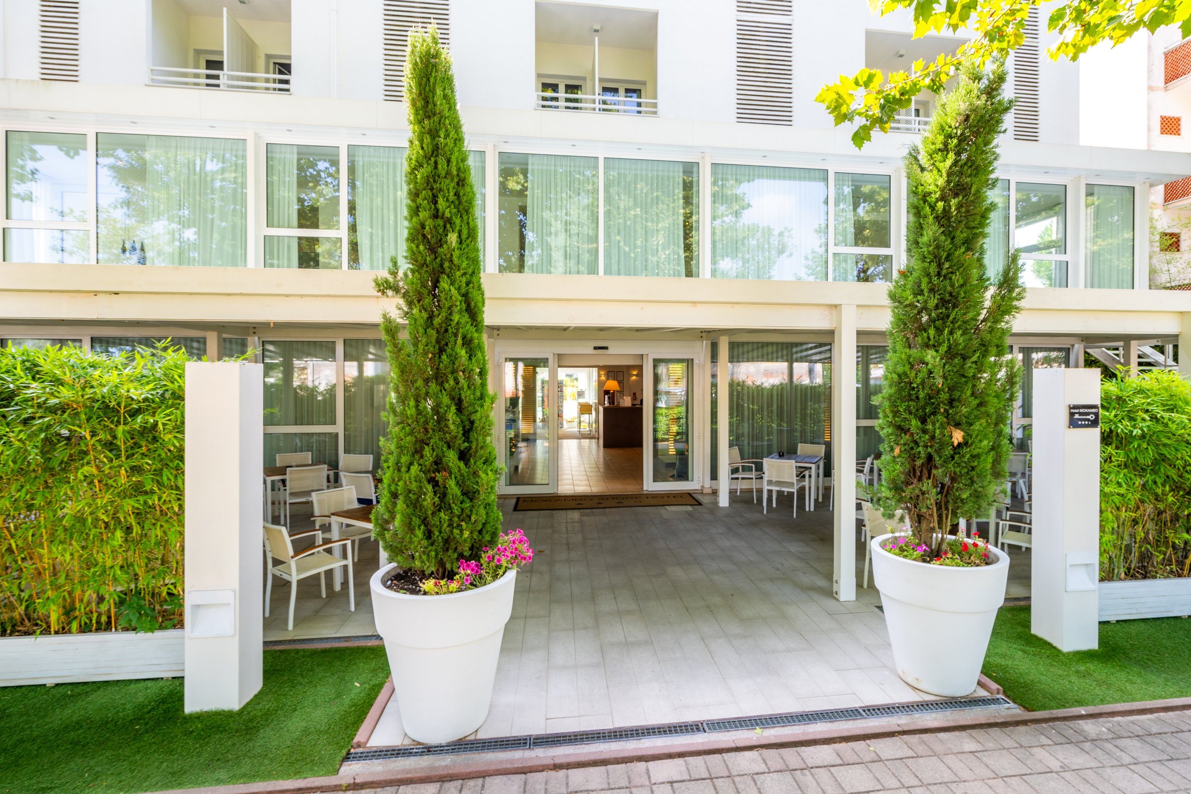 Hotel Mokambo Shore 4