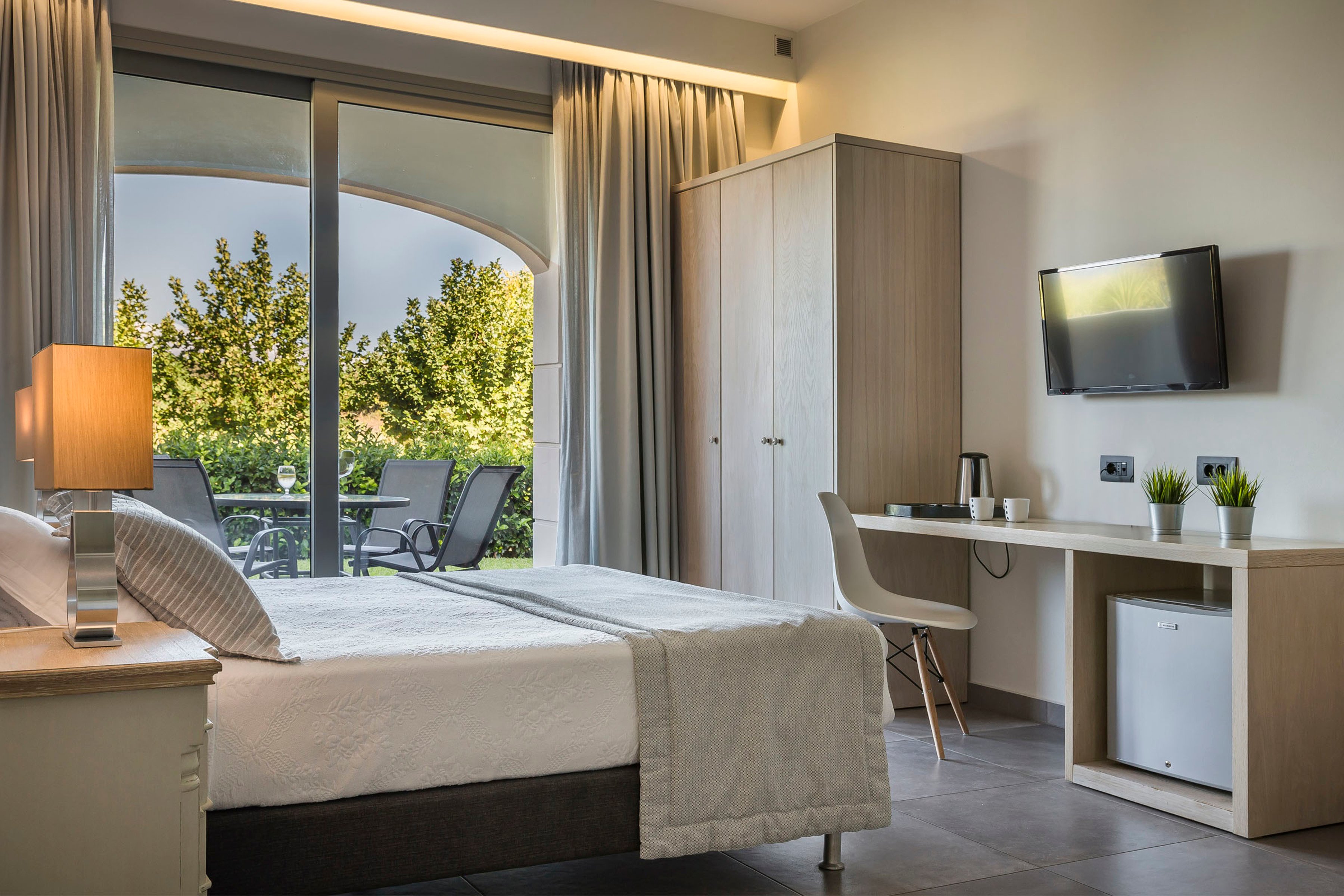 Astra Village Hotel and Spa 11