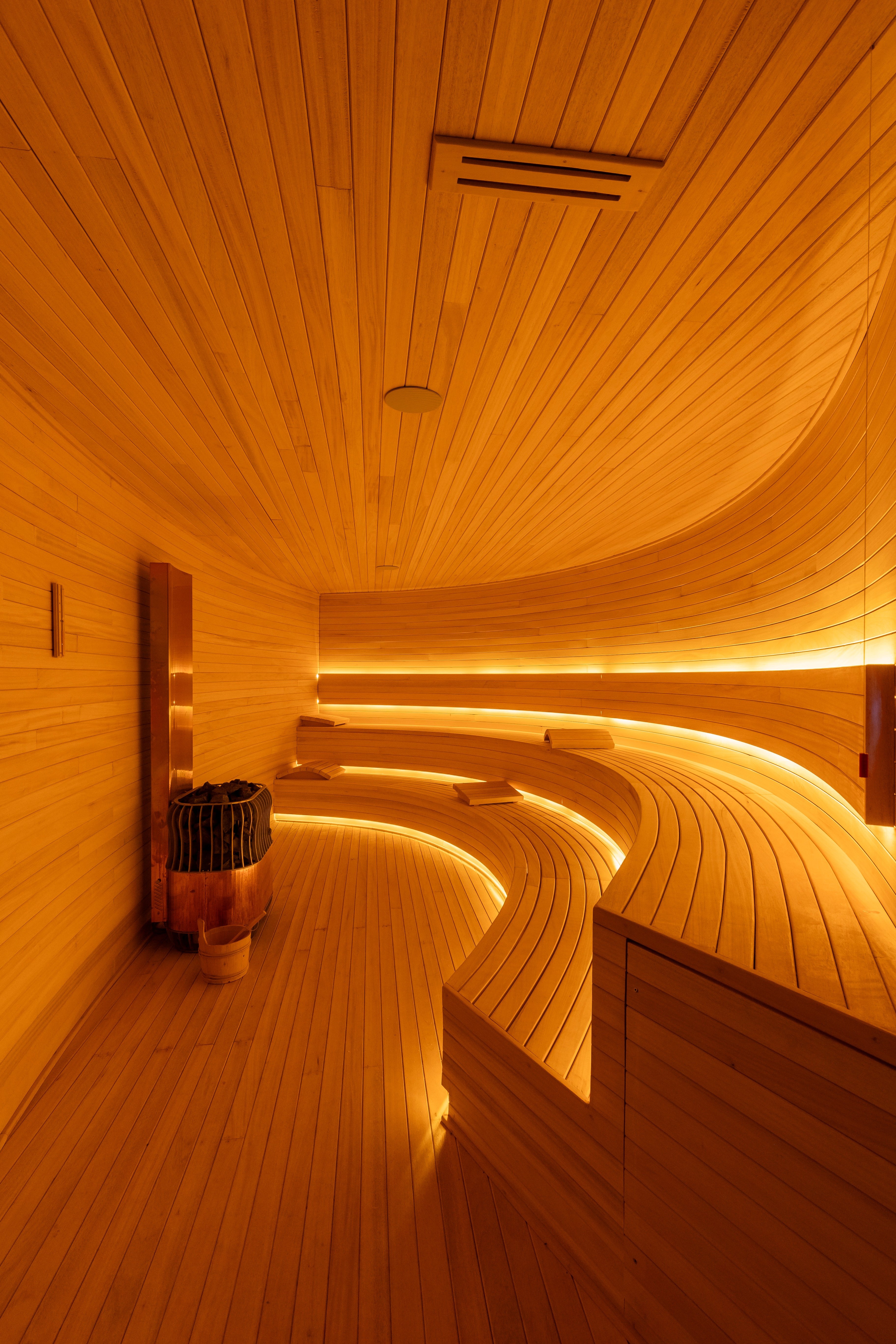 Hotel Epidamn White Sensation 17