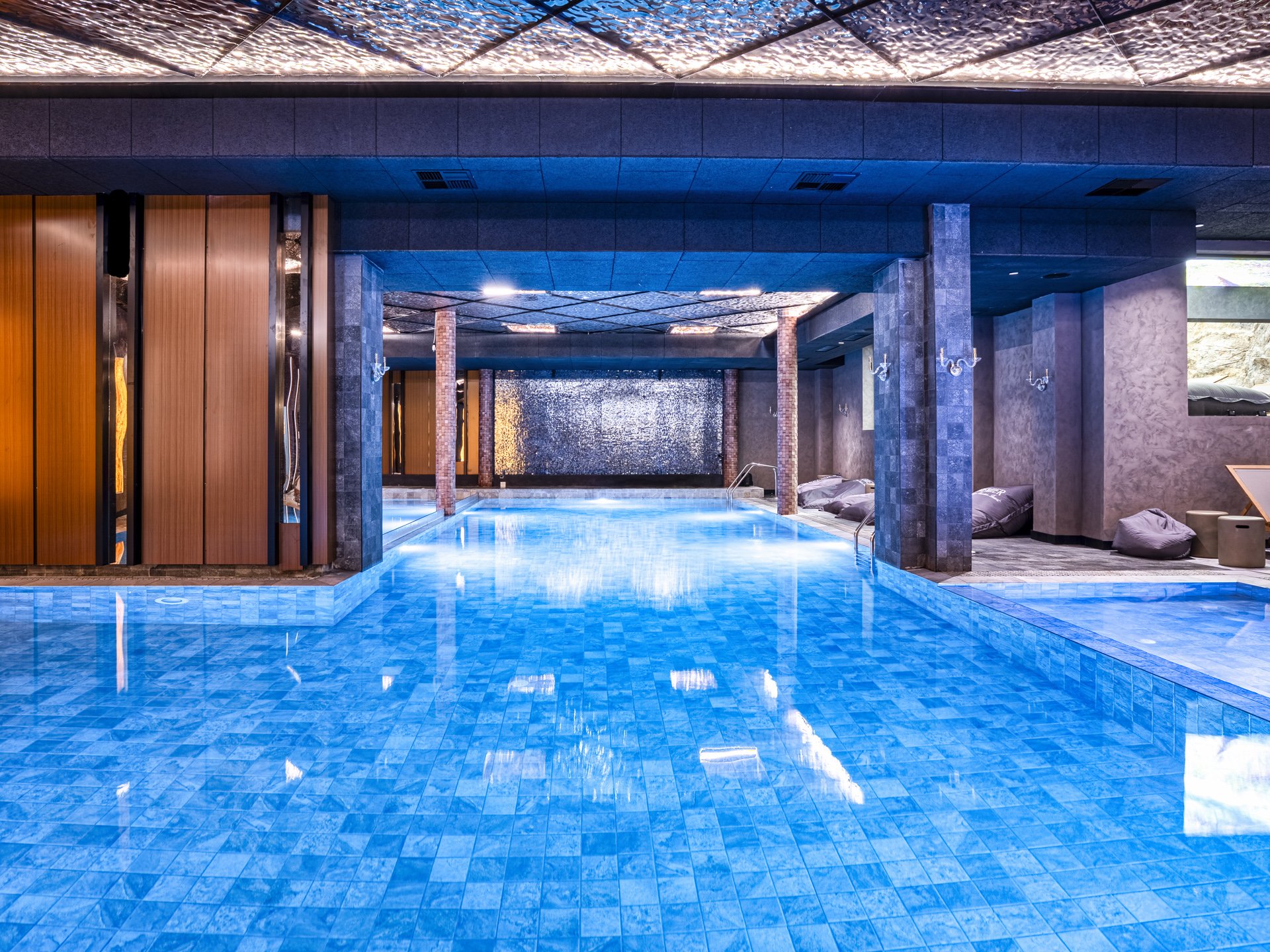 Premier Luxury Mountain Resort 21