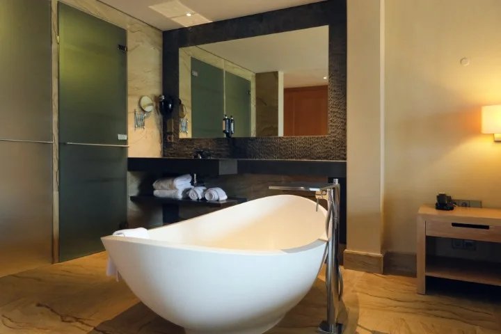 The Navigator - Colombus 27