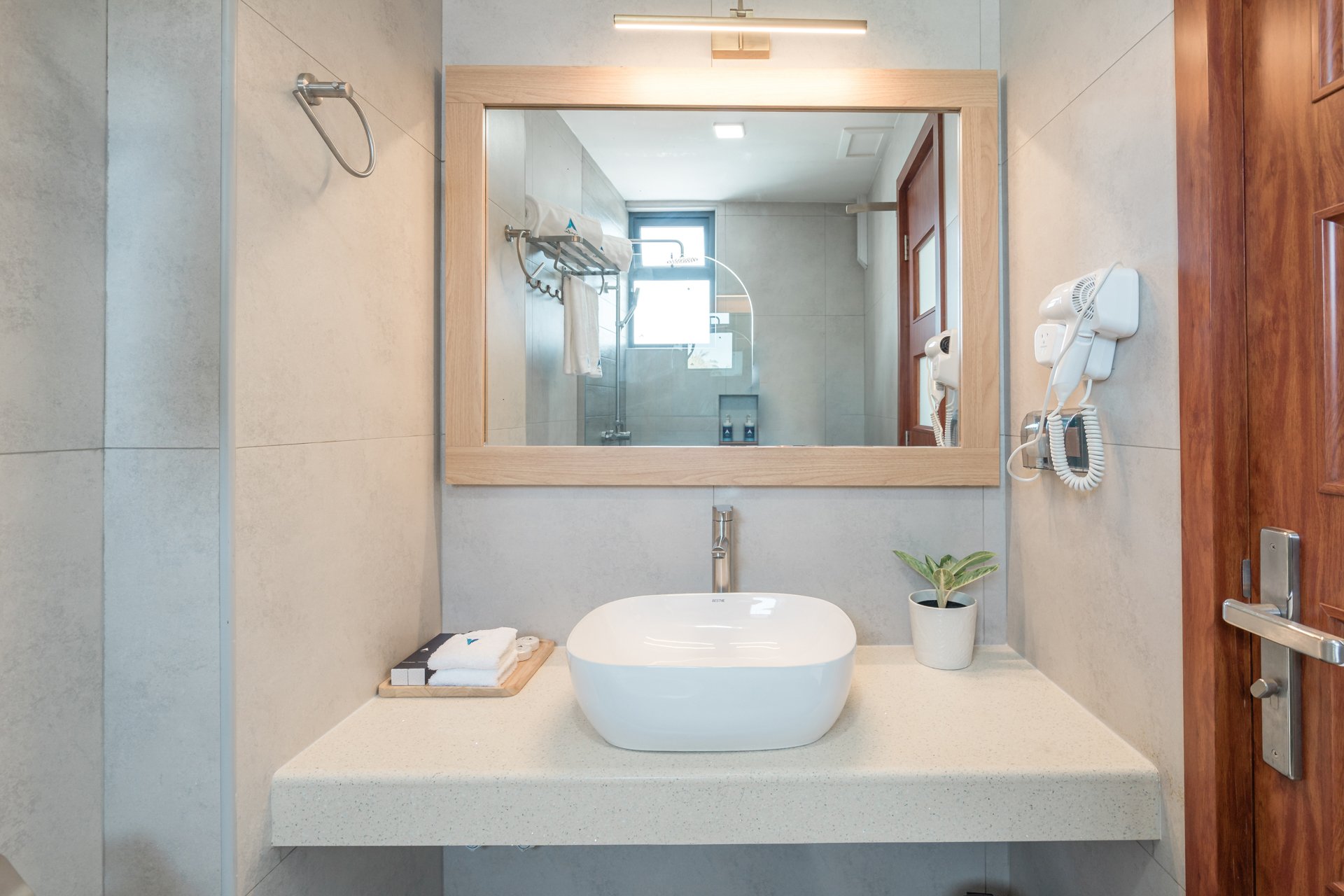 Ayala Ocean View 22