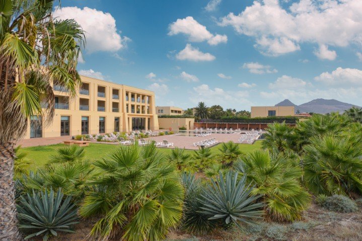 The Navigator - Colombus 15