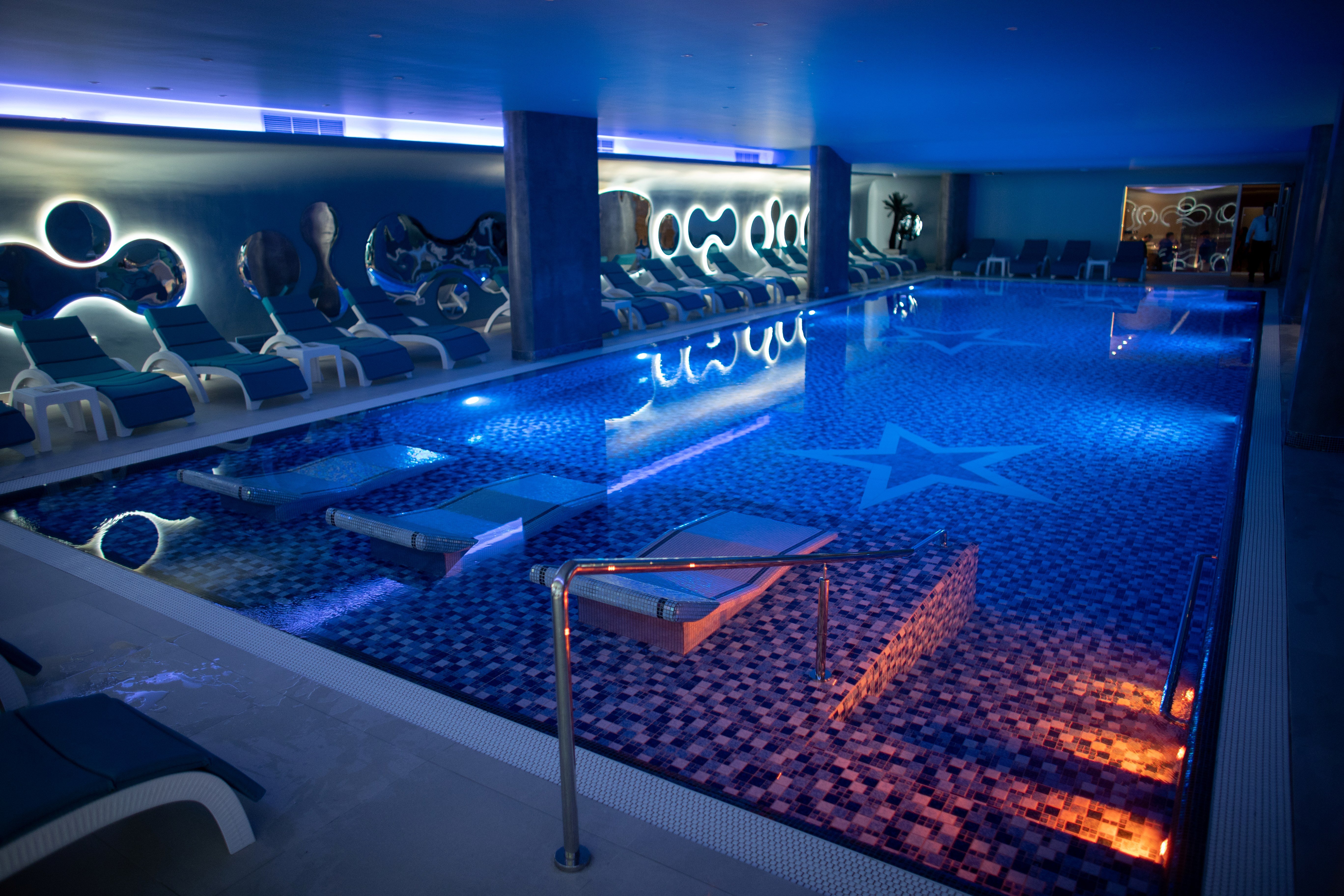 Grand Blue Fafa Resort 11