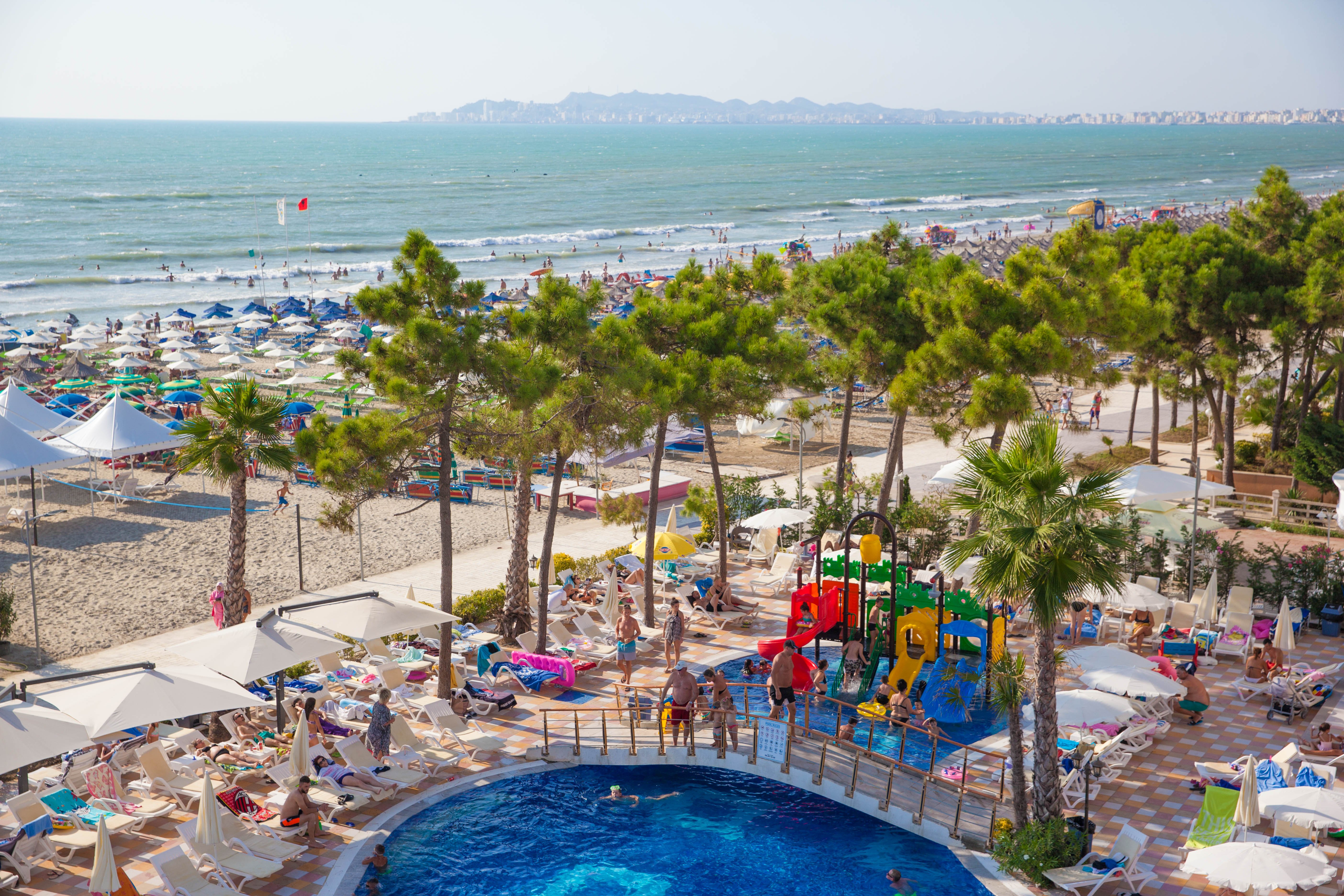 Grand Blue Fafa Resort 6