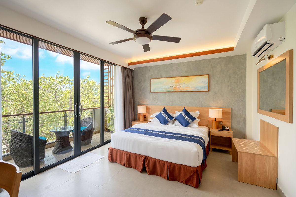 Ayala Ocean View 16