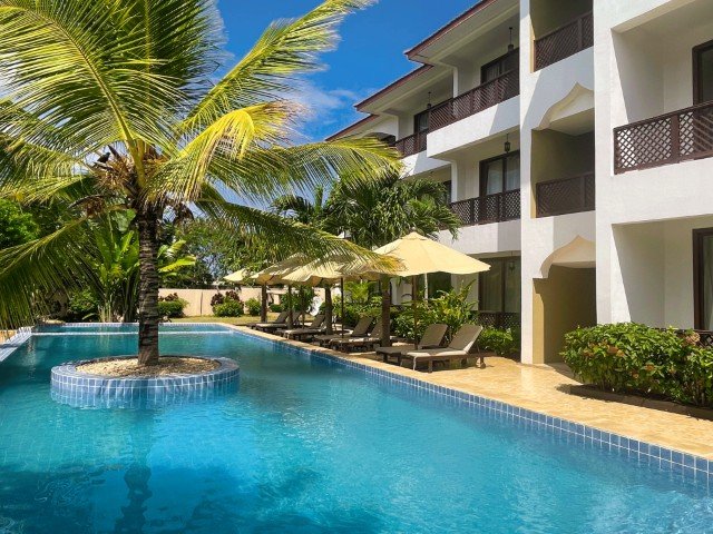 AHG Hisia Nungwi Experience 2