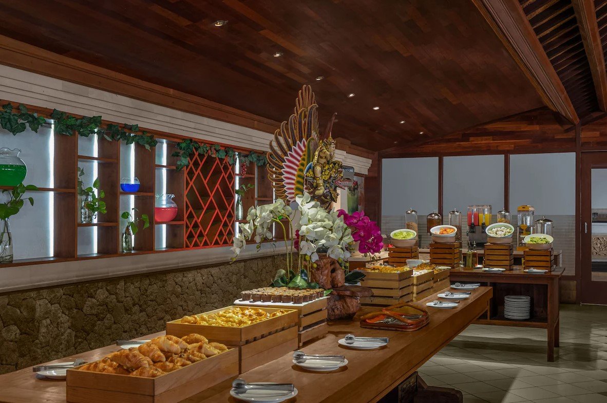 Bali Tropic Resort & Spa 14