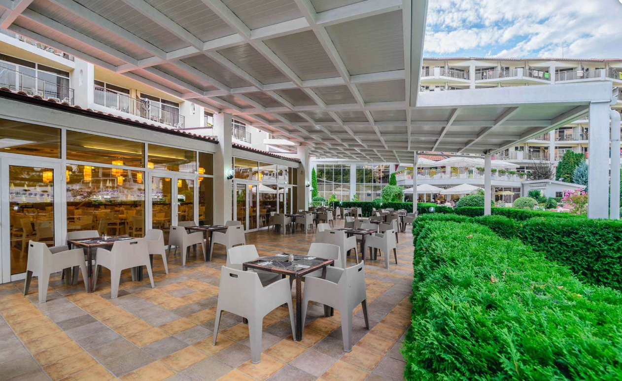 Madara Park Hotel 11