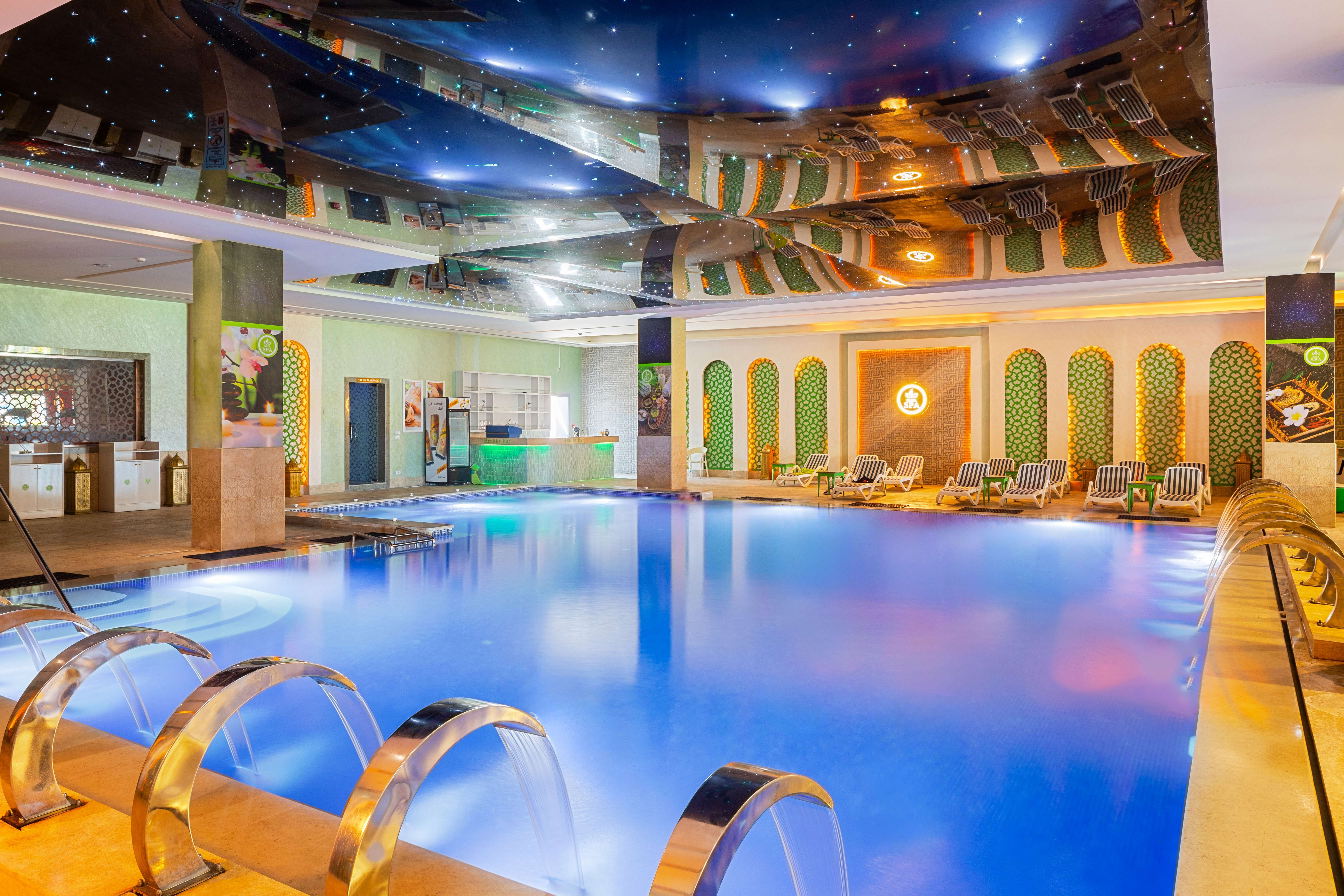 Pickalbatros Jungle Aqua Park 71