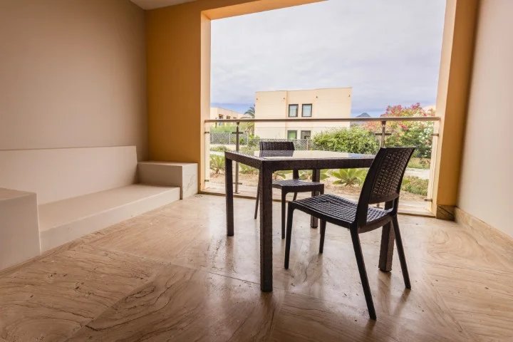 The Navigator - Colombus 24