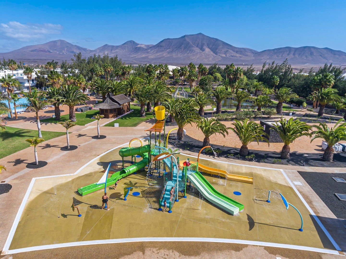 THB Tropical Island 22