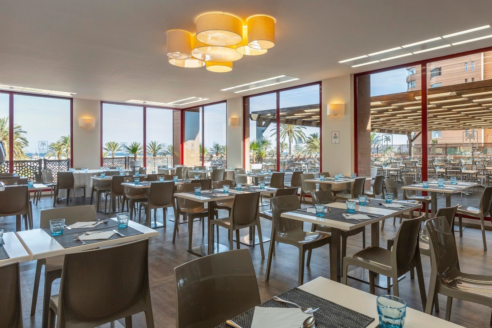 Las Palmeras Affiliated by FERGUS 13