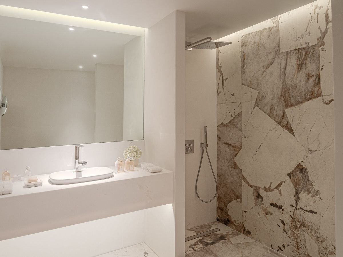 The Roc Club, A Grecotel Hotel to Live 17