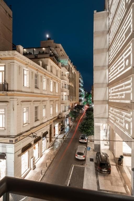 The Marblous Athens 15