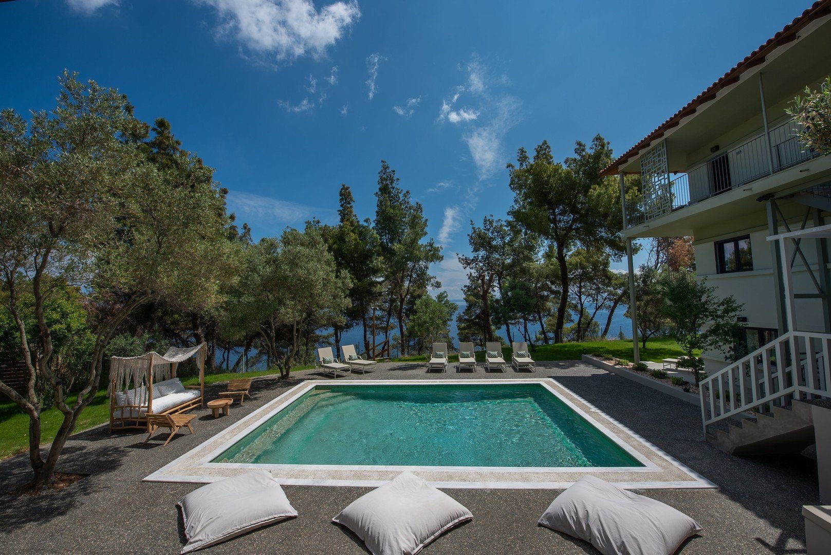 Elies 33 Bio Retreat 3