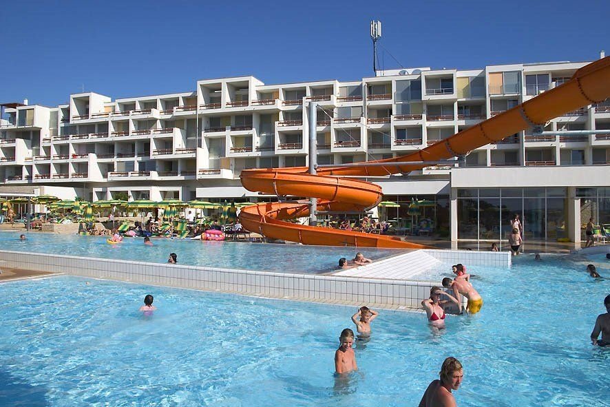 Falkensteiner Club Funimation Borik 2