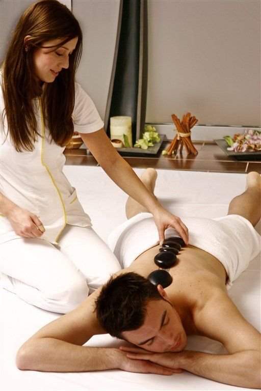 Falkensteiner Club Funimation Borik 8