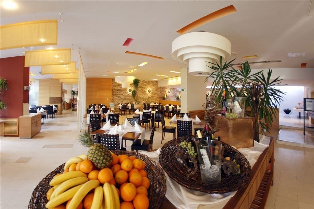 Falkensteiner Club Funimation Borik 9