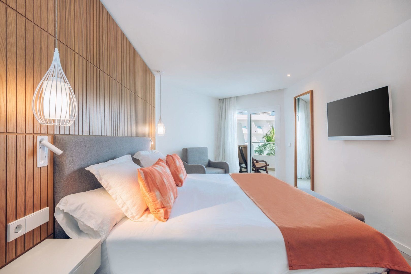 Iberostar Waves Playa de Muro 14