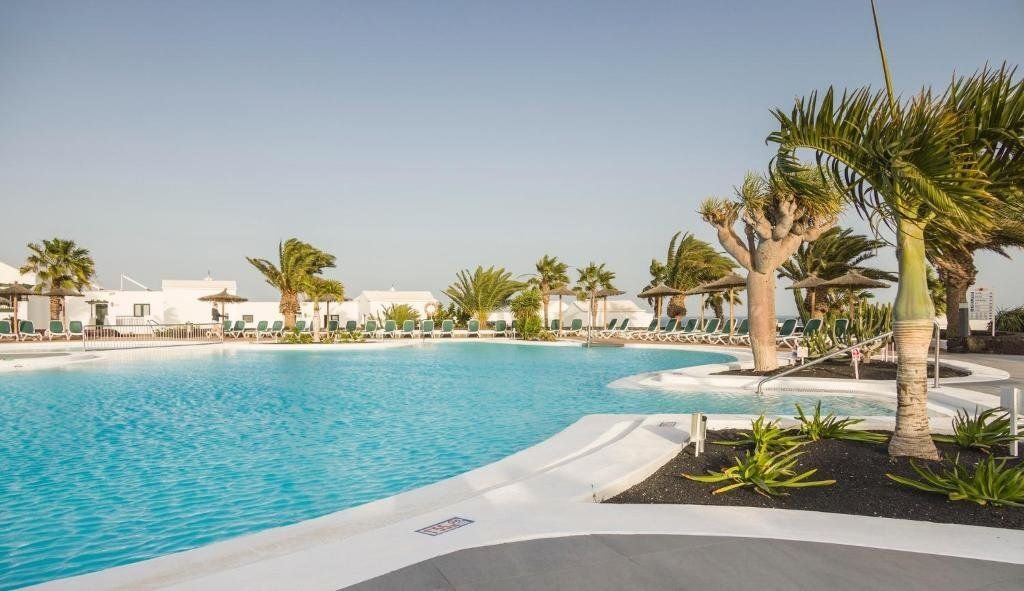 Hotel ILUNION Costa Sal Lanzarote 4