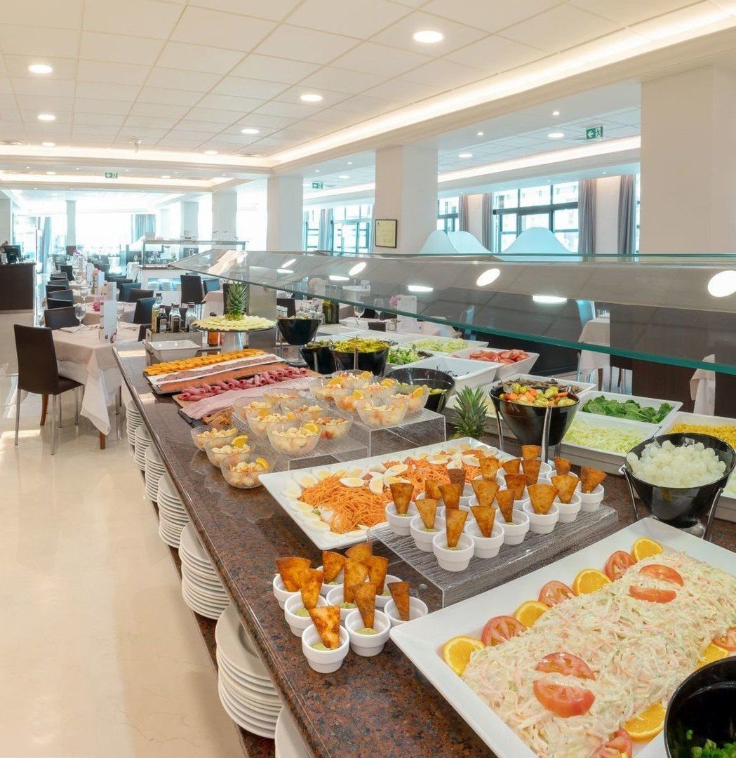 RH Corona del Mar 13