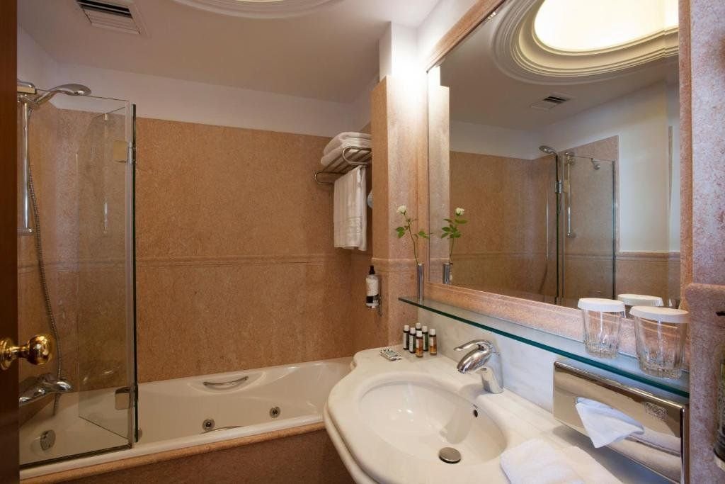 Electra Rhythm Athens (ex Electra Athens) 13