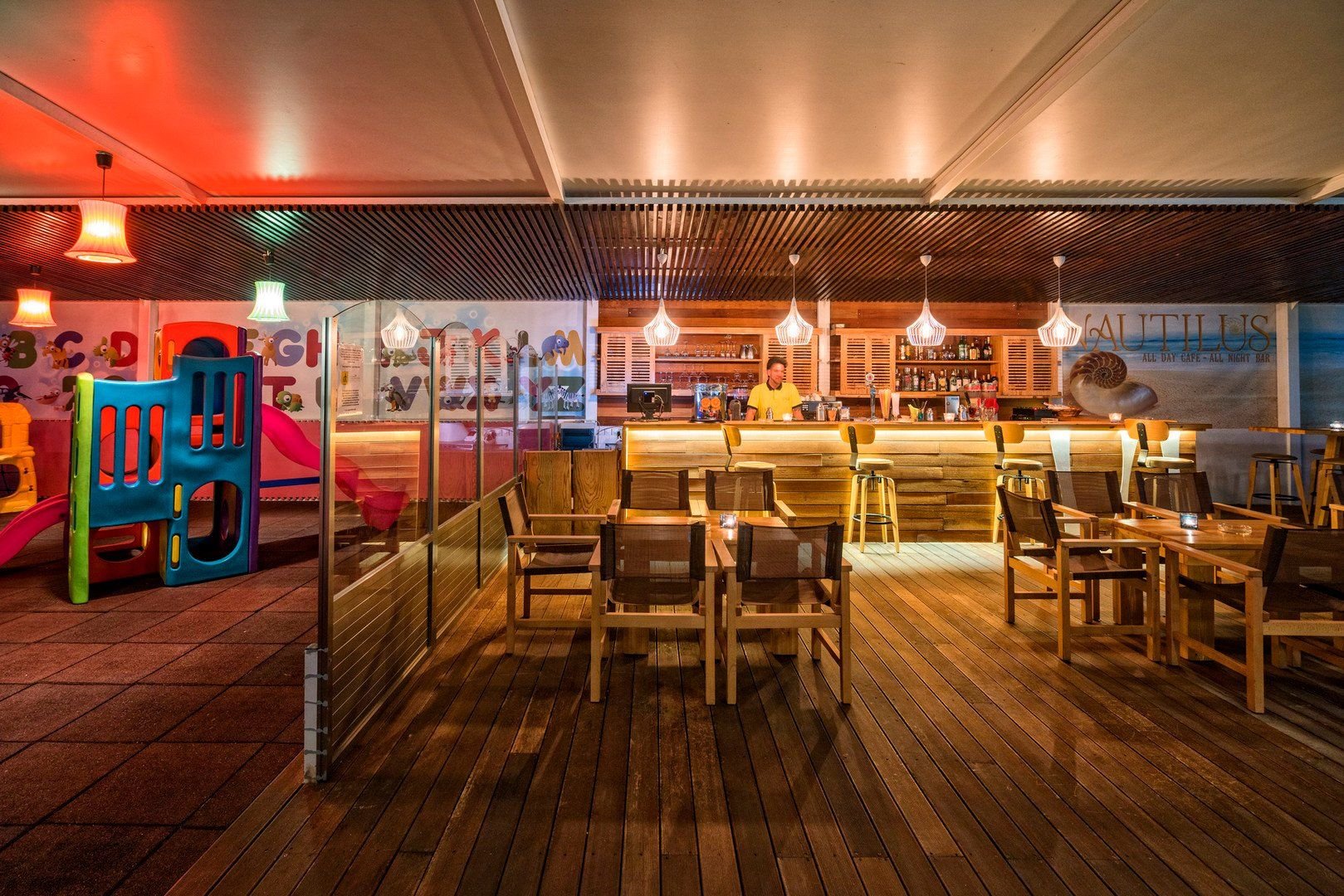 Lagomandra Beach Hotel 12