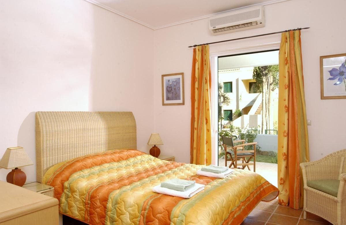 La Riviera Barbati 13