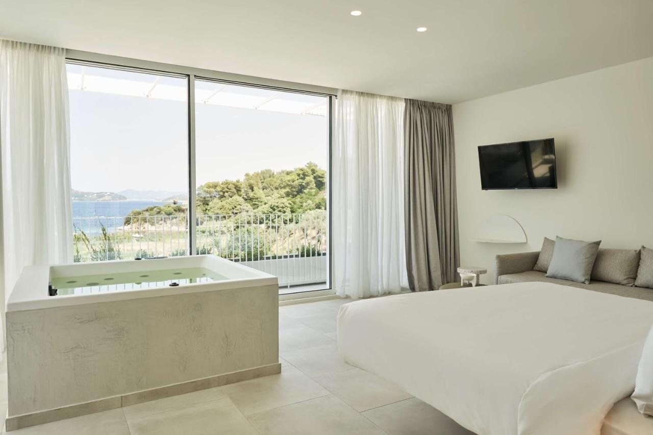 Radisson Resort Plaza Skiathos 8