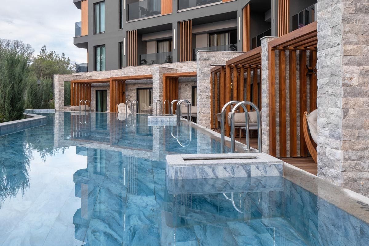Lago Hotel 12
