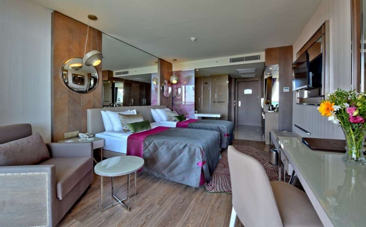 Side Star Elegance 12