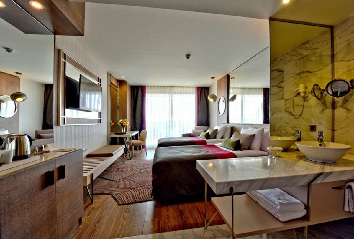 Side Star Elegance 10