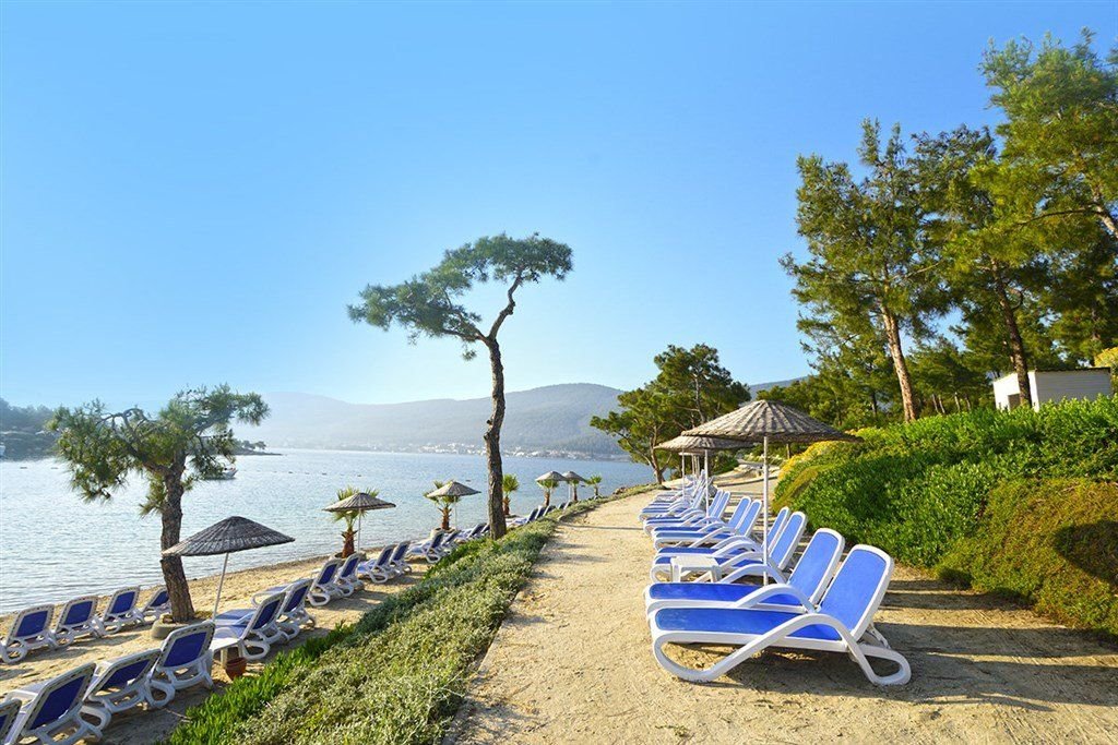 Hotel La Blanche Island 30