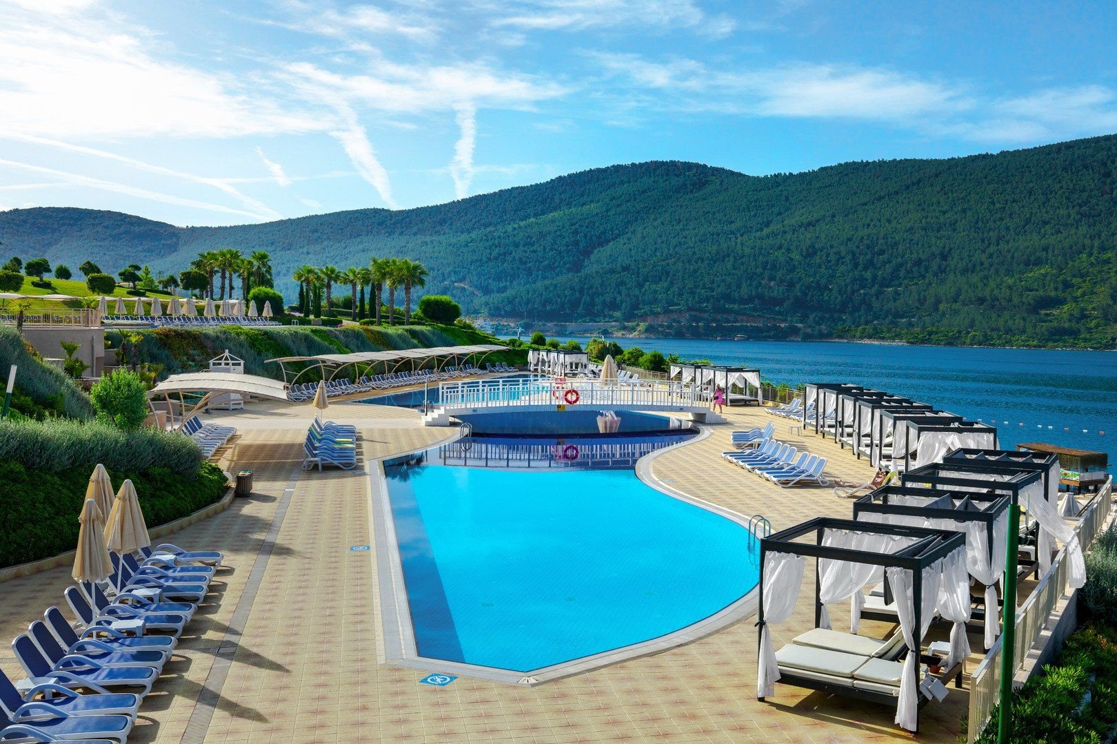 Hotel La Blanche Island 38