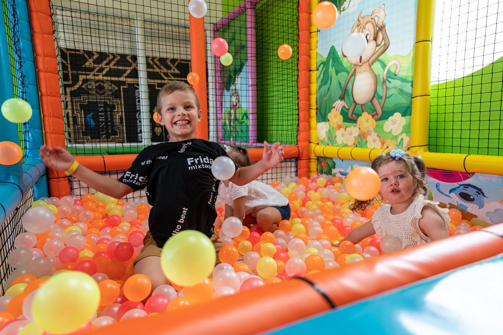 Sunrise Blue Magic Resort 29