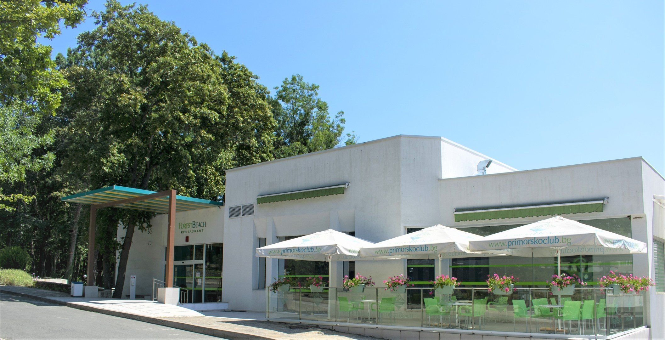 Forest Beach Hotel 7