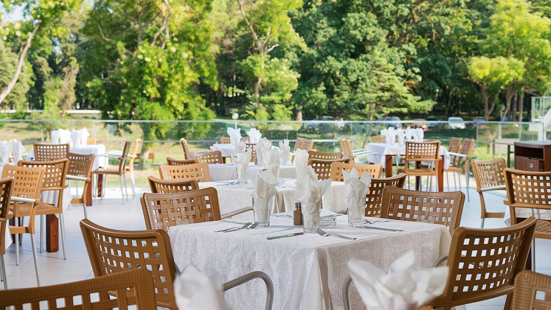 Forest Beach Hotel 10