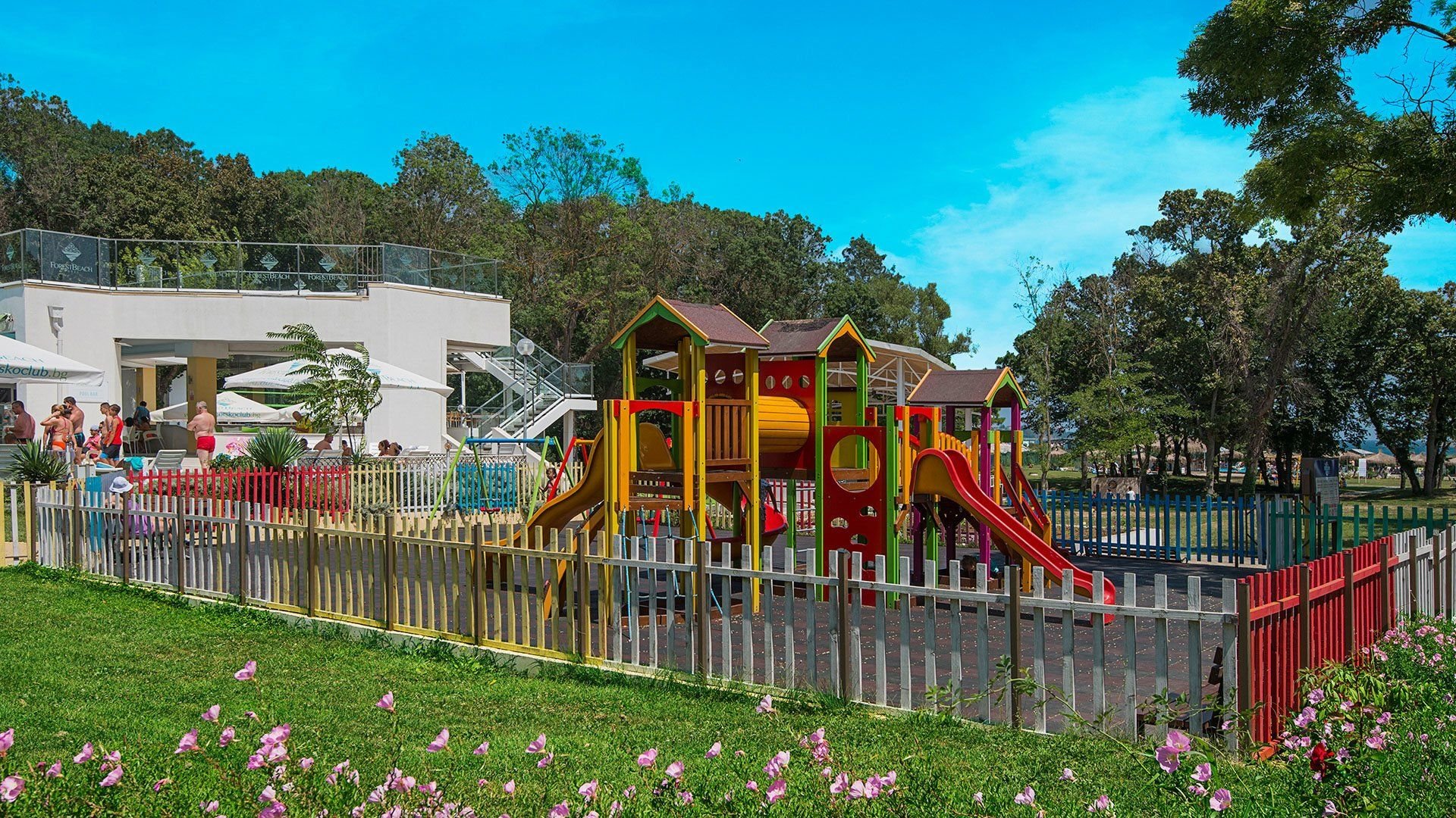 Forest Beach Hotel 12