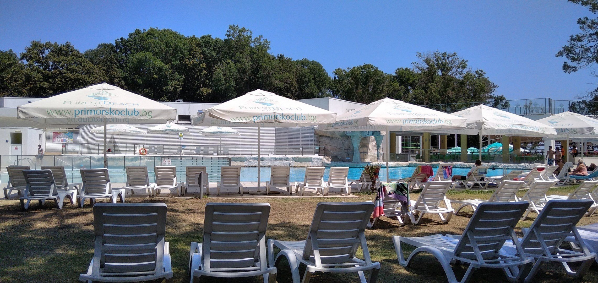 Forest Beach Hotel 6