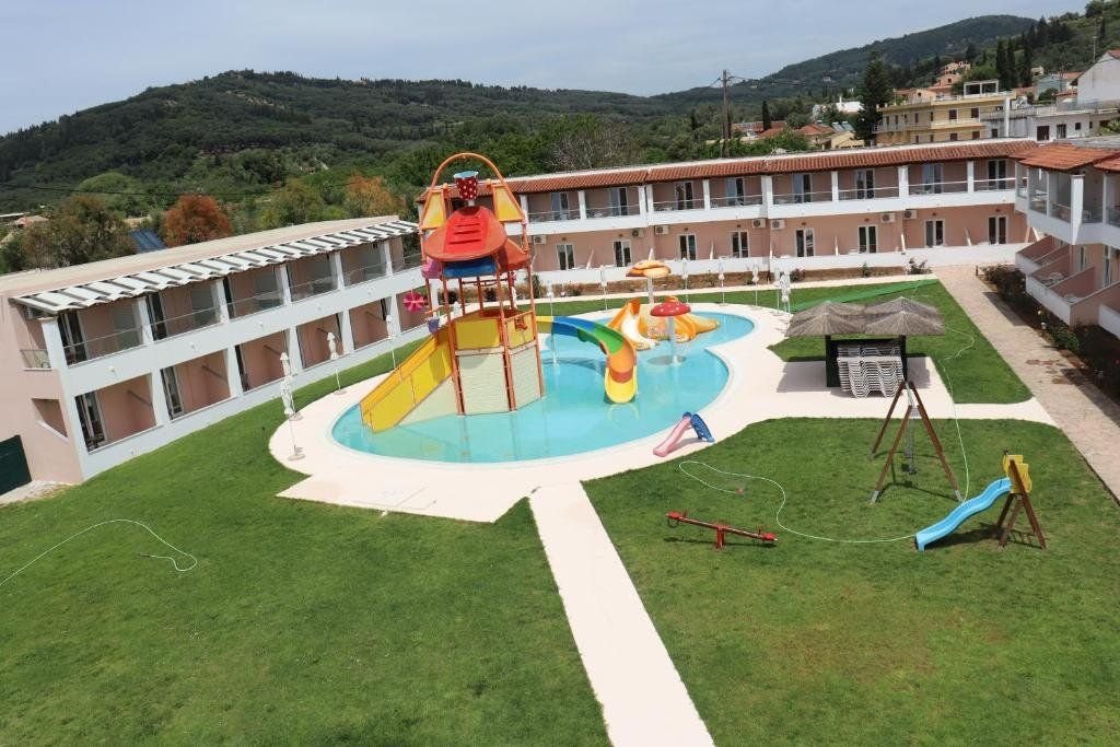 Alkyon Beach Hotel 9