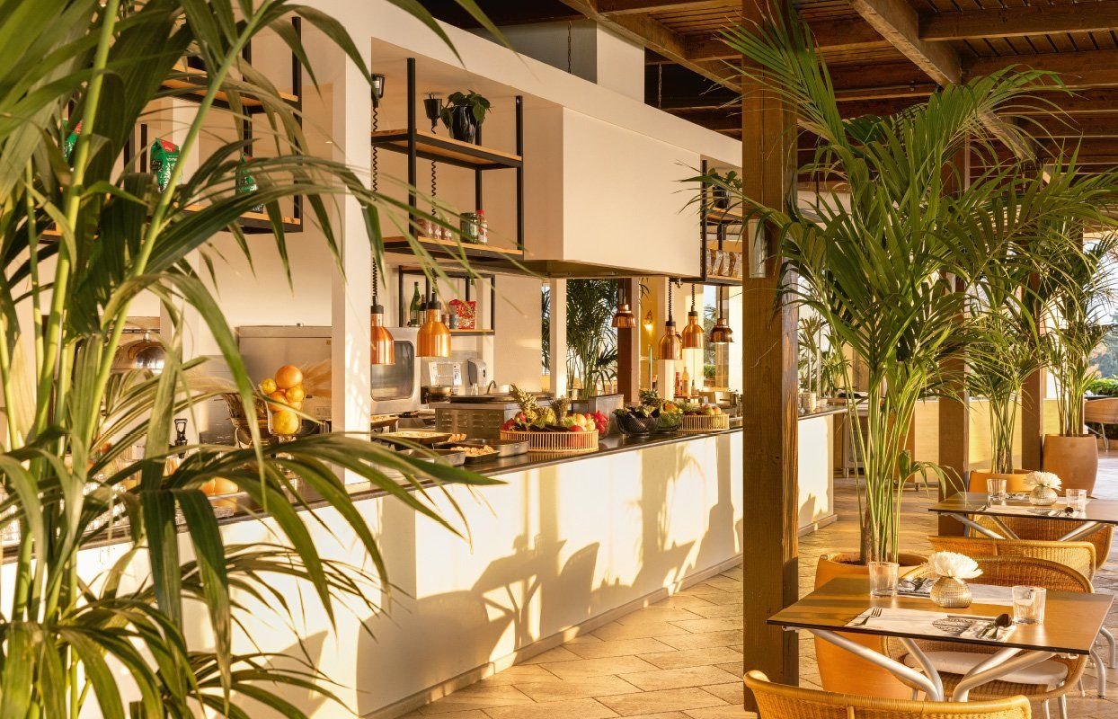 Grecotel Eva Palace 16