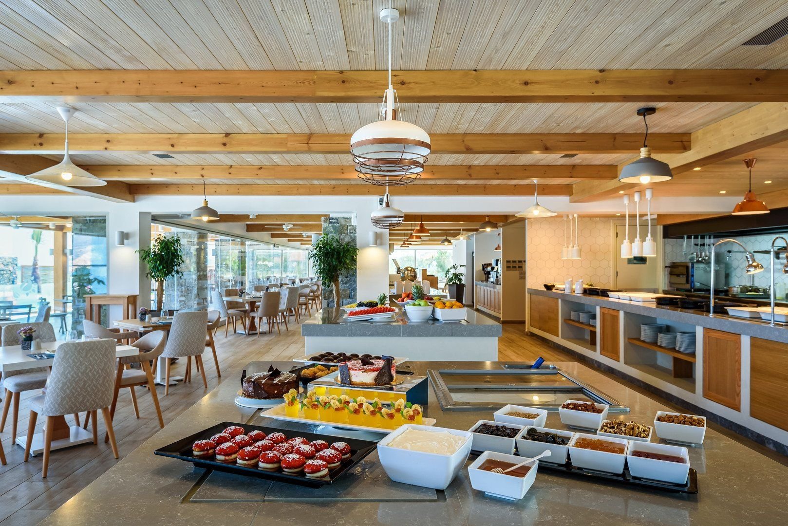 Solimar White Pearl 10