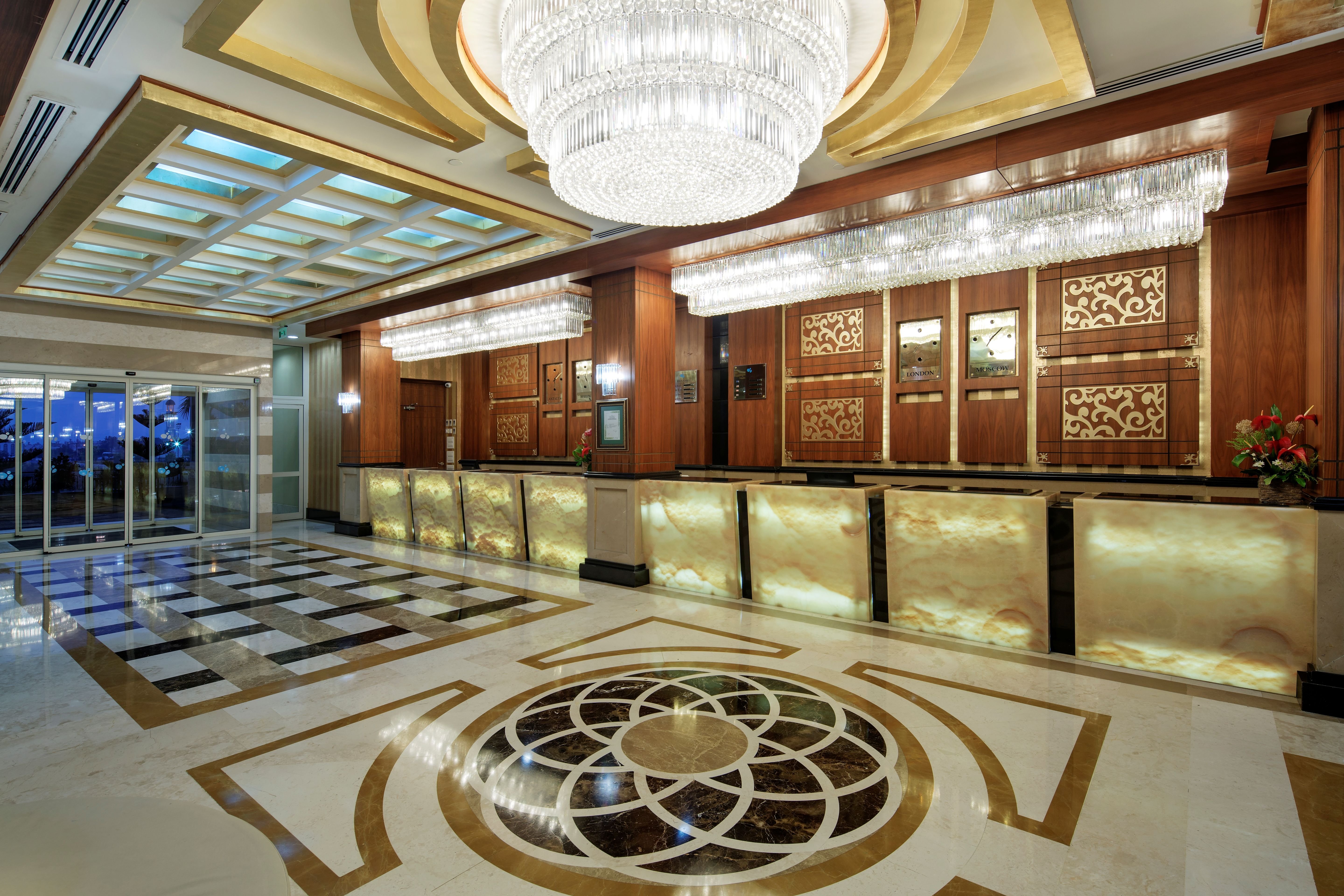 Crystal Family Resort & Spa 20