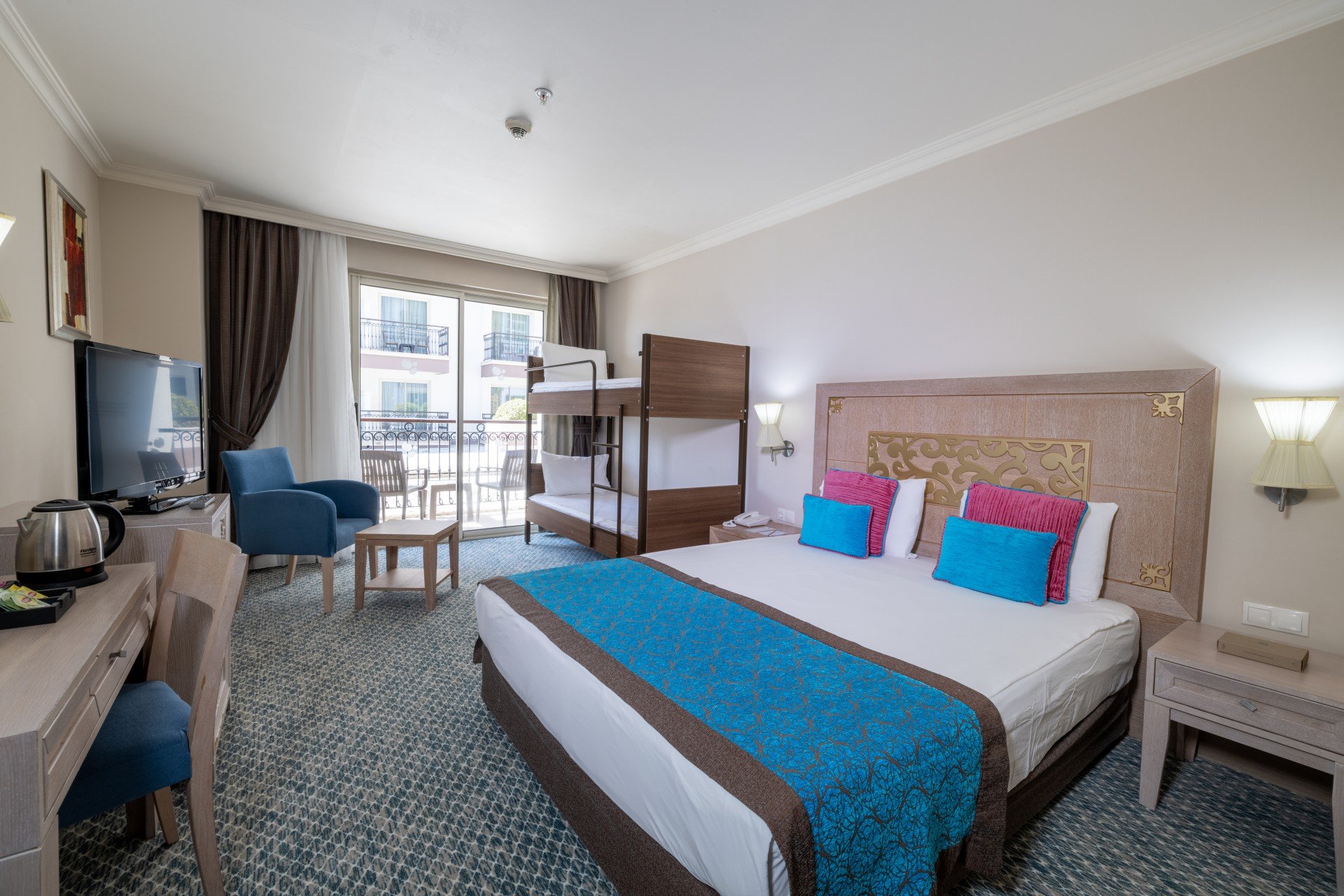 Crystal Family Resort & Spa 7