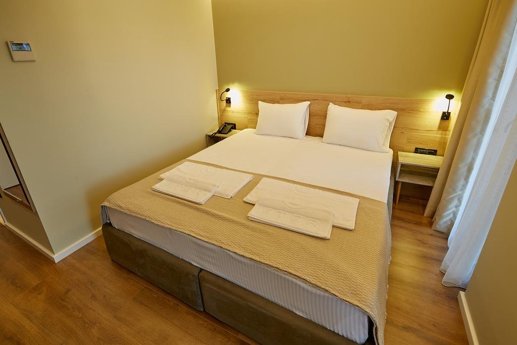 Eter Hotel 17