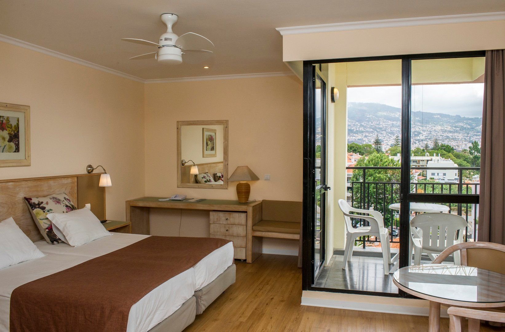 Hotelový komplex Dorisol 6