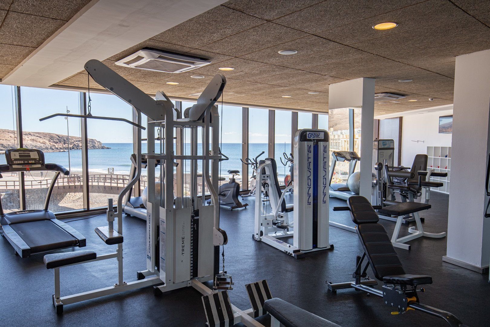 R2 Bahia Playa Design Hotel & Spa 11